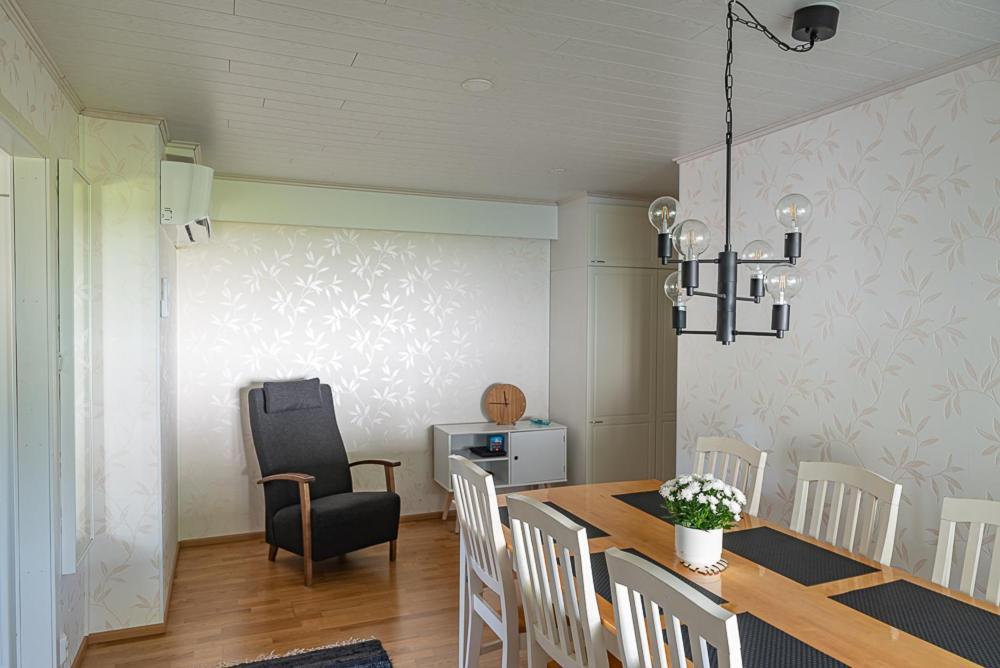 Apartamento Omakotitalo Keskustan Laehellae Joensuu Exterior foto